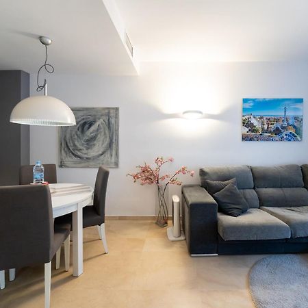 Comfy Downtown + Private Terrace Apartment Barcelona Luaran gambar