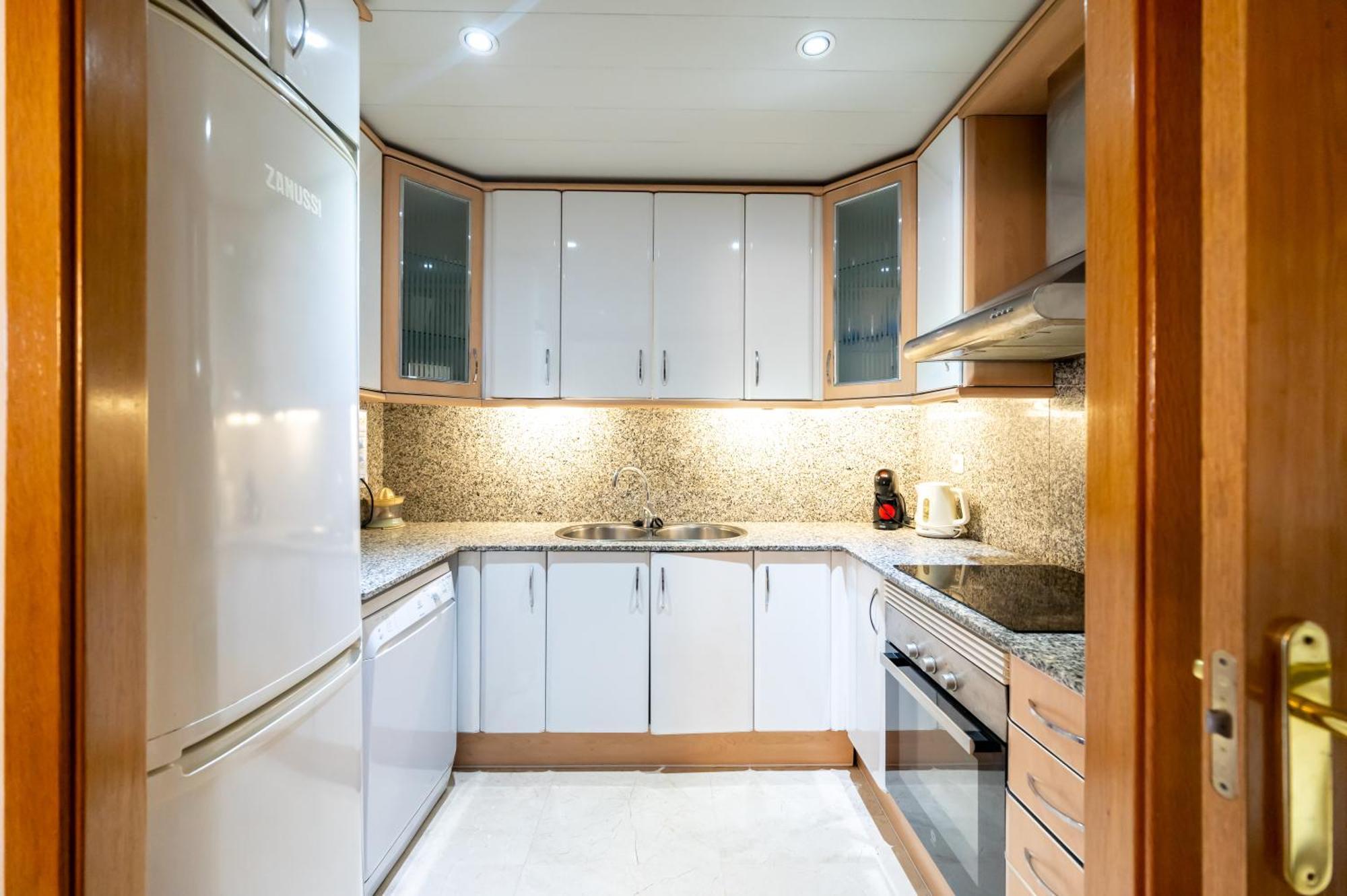 Comfy Downtown + Private Terrace Apartment Barcelona Luaran gambar