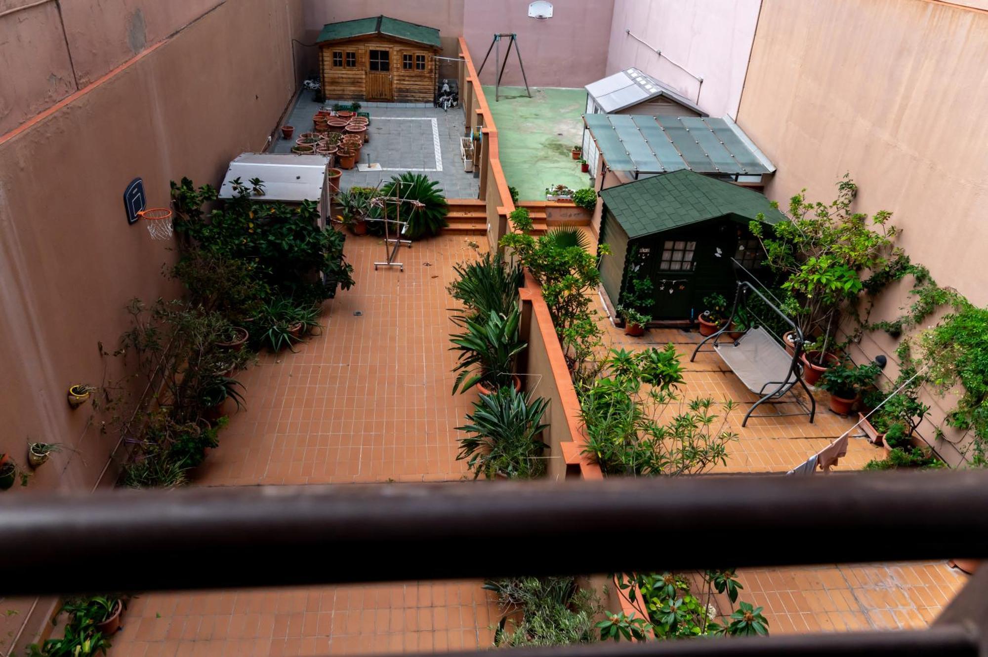 Comfy Downtown + Private Terrace Apartment Barcelona Luaran gambar