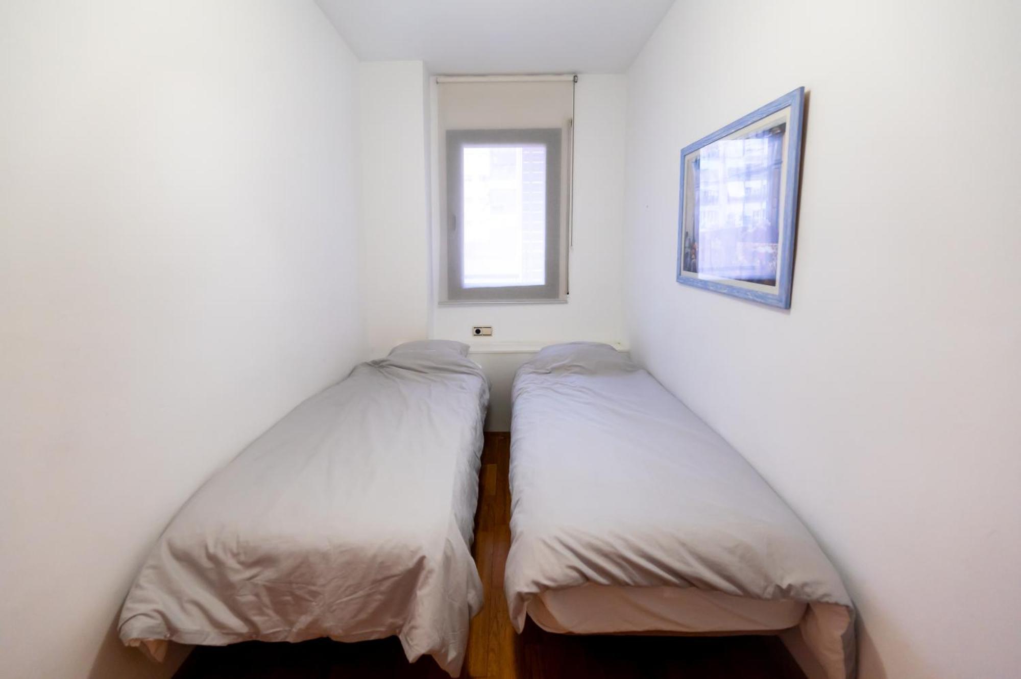 Comfy Downtown + Private Terrace Apartment Barcelona Luaran gambar