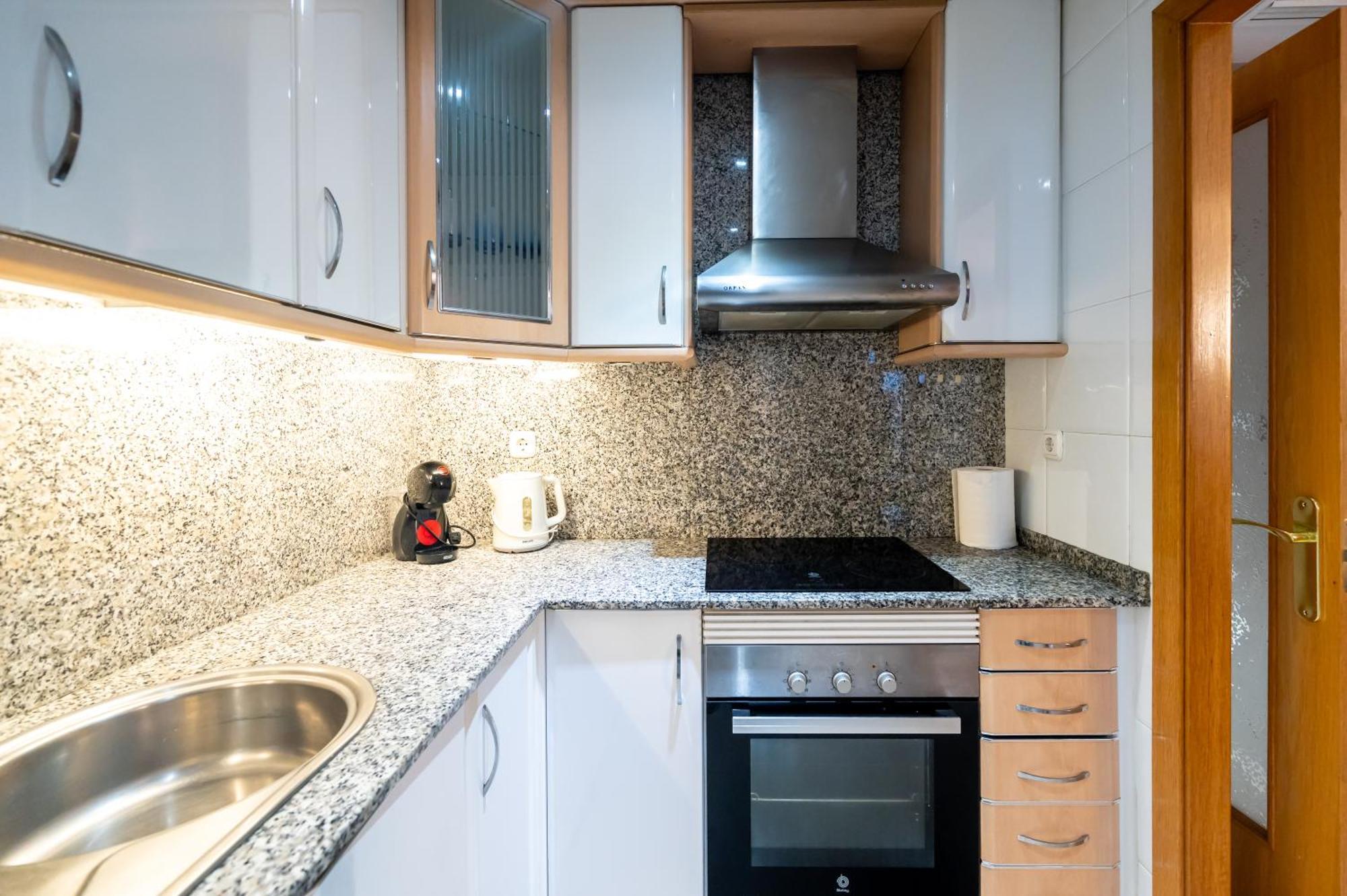 Comfy Downtown + Private Terrace Apartment Barcelona Luaran gambar