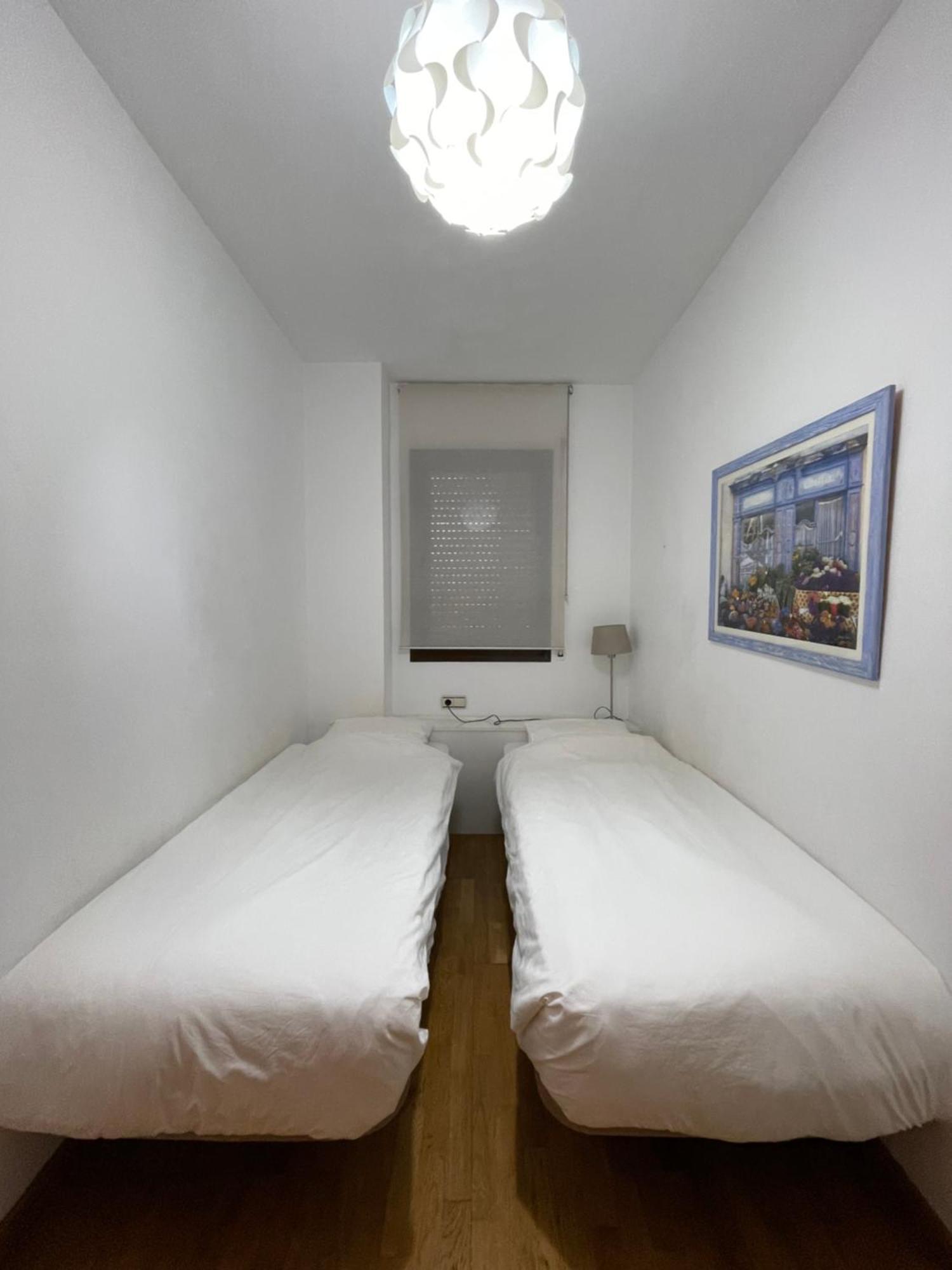 Comfy Downtown + Private Terrace Apartment Barcelona Luaran gambar